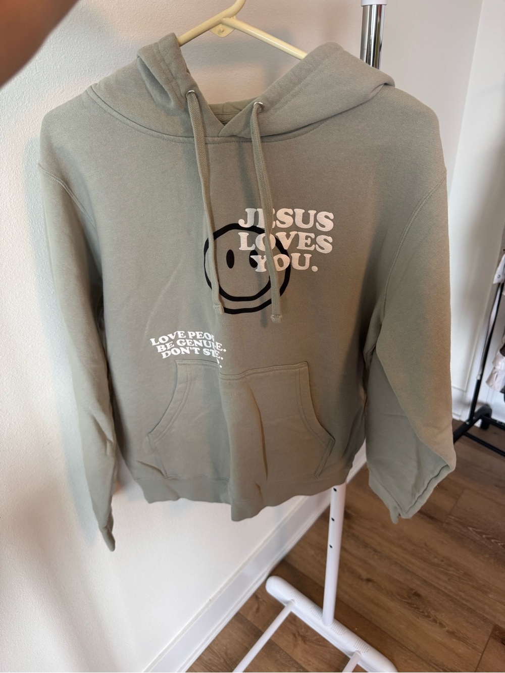 Jesus Loves You Sage Green Size Small Sweatshirt Hoodie